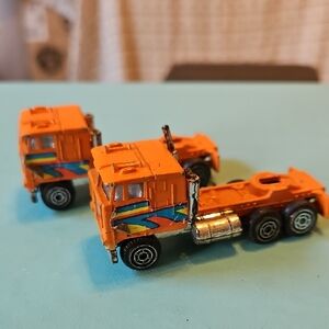 Pair of VIntage 1980 Kidco Diecast Tough Wheels Super Rigs Highline Cabovers